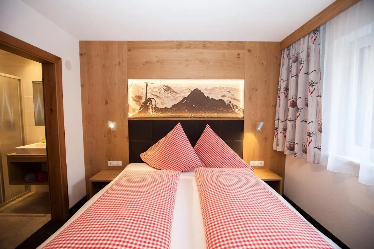 Frühstückspension Bed and Breakfast Haus Küchelspitz Ischgl
