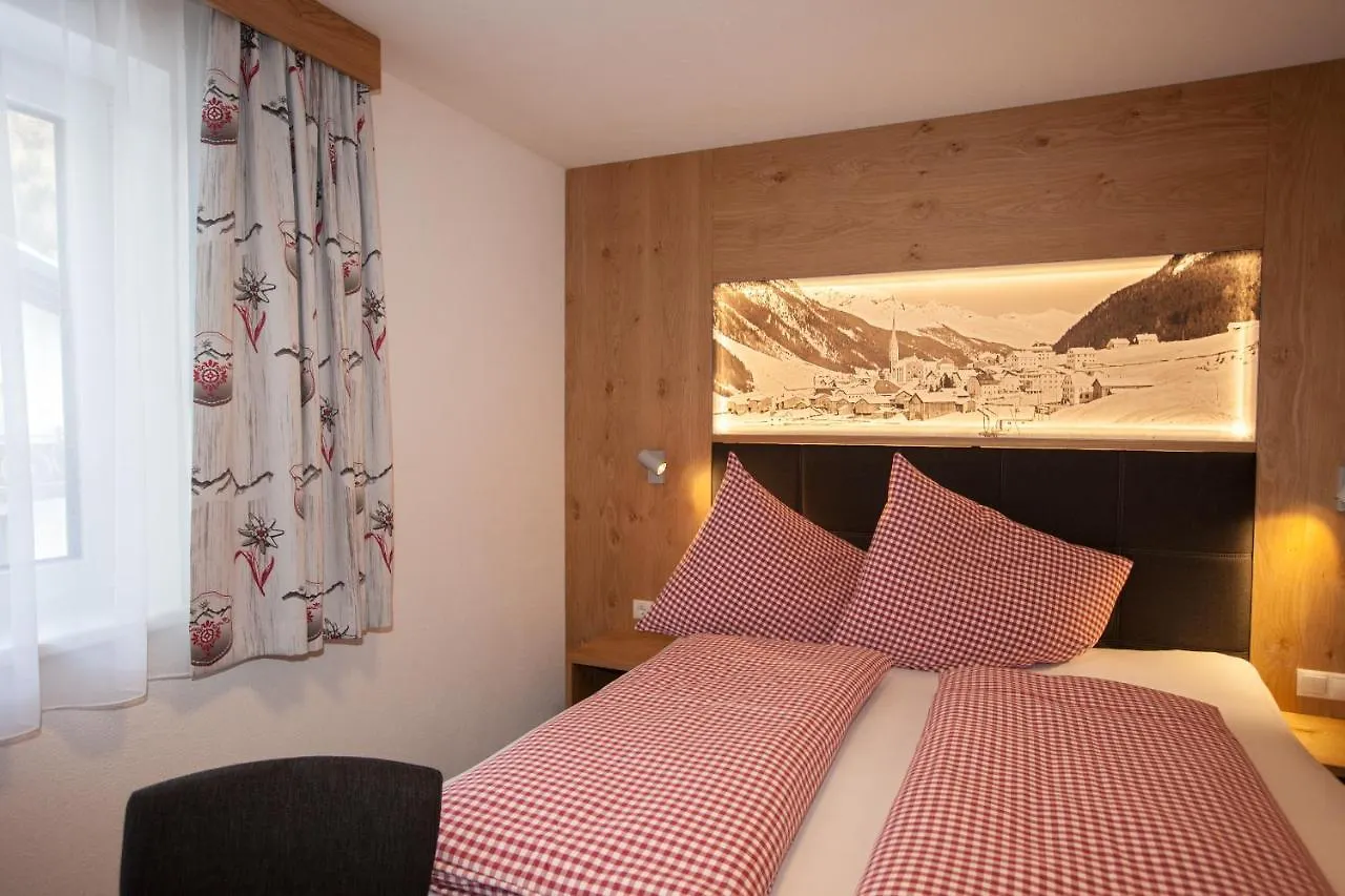 Bed and Breakfast Haus Küchelspitz Ischgl 0*,